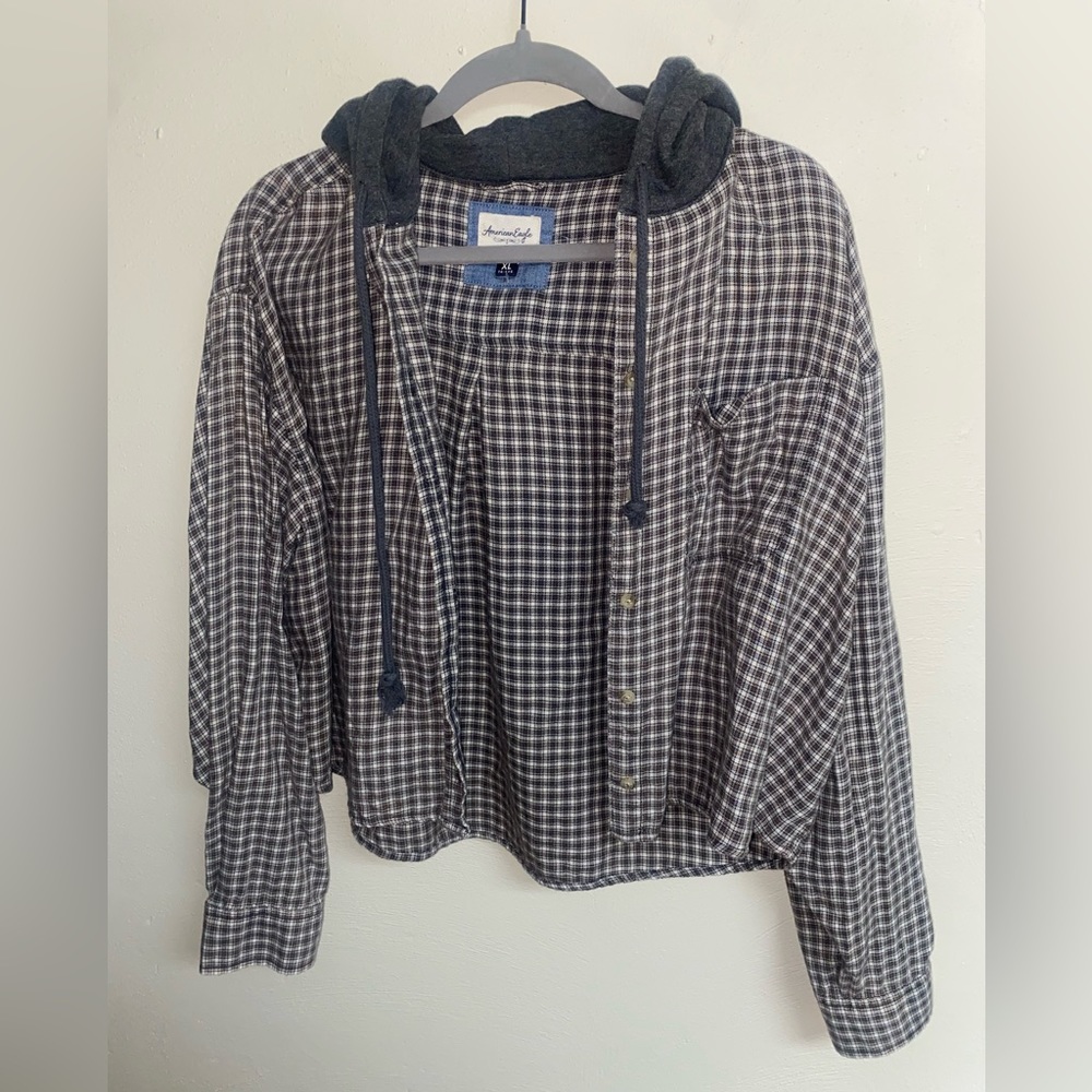 Cute distressed and cropped American eagle flannel